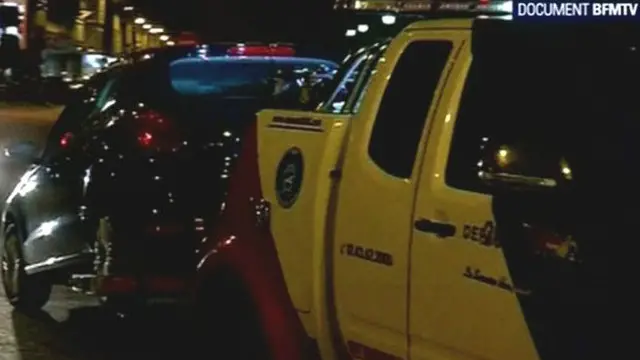 فرانس کے تفتیش کاروں نے کہا ہے کہ انھیں ایک کار سے کئی خود کار بندوقیں (کلاشنکوفیں) ملی ہیں