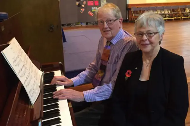 Пітер і Енн