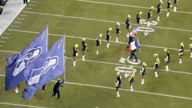 на футбольном поле