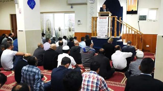 ’یہاں بہت سی جماعتیں ہیں جو خصوصاً اسلام اور مسلمان مخالف ہیں لیکن مسلمانوں کی نمائندگی کرنے والی کوئی جماعت نہیں‘