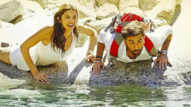 فلم تماشا کے پروموشن پر رنبیر کپور اور دیپکا ایک دوسرے کے بارے میں ایسی باتیں کہہ دیتے ہیں کہ لوگ سوچتے رہ جائیں