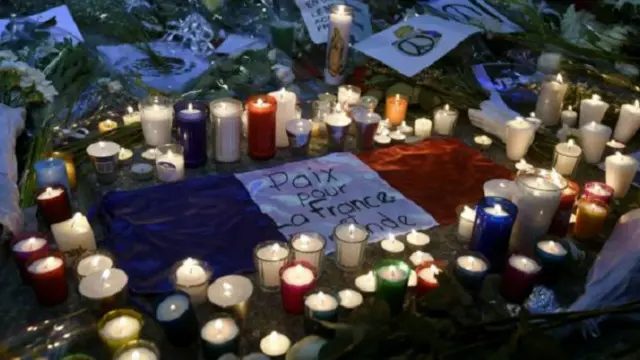 التعاطف مع فرنسا اتسع نطاقه عبر العالم فبلغ المكسيك