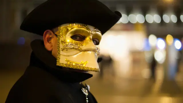 Венеційська маска