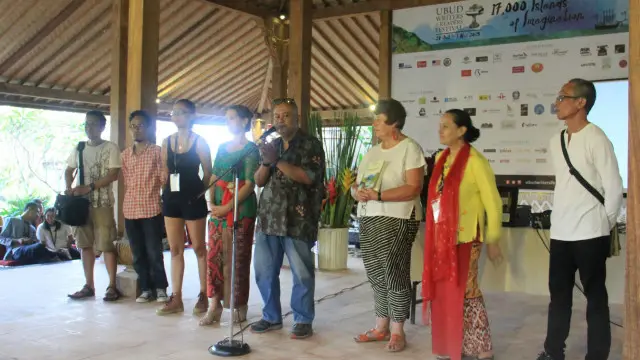 ubud writers and readers festival 2015