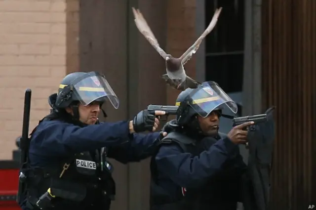 Франция Парижга ҳужумлари ортидан...