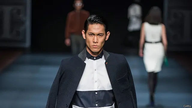 Показ моделей Shanghai Tang в 2015 году