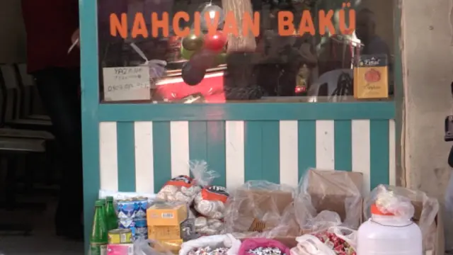 Halkalıda Naxçıvandan gələn malların satışı təşkil olunub.