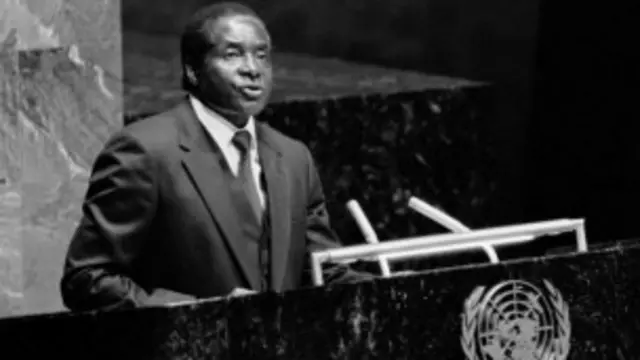 ရောဘတ် မူဂါဘီ - ကျနော့်ကို ဘုရားသခင်ကပဲ ဖယ်ရှားနိုင်မယ်။