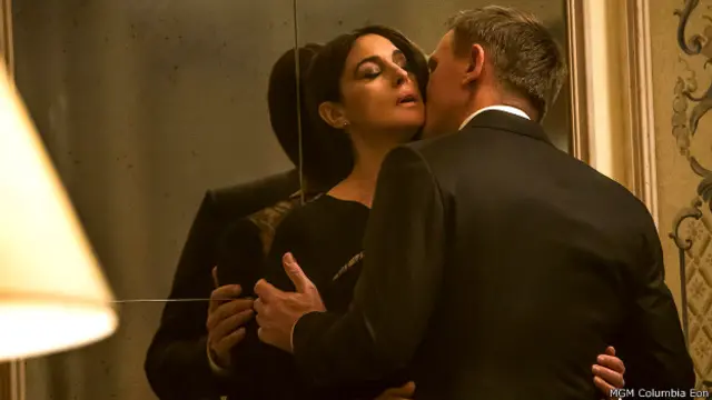 شبانہ اعظمی کا کہنا ہے کہ سینسر بورڈ کو سین کی طوالت طے کردینی چاہیے