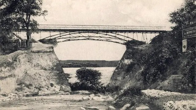 Пішохідний Парковий міст