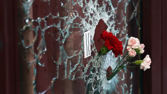 “伊斯兰国”声称该组织策划实施了导致130人死亡的巴黎袭击案。