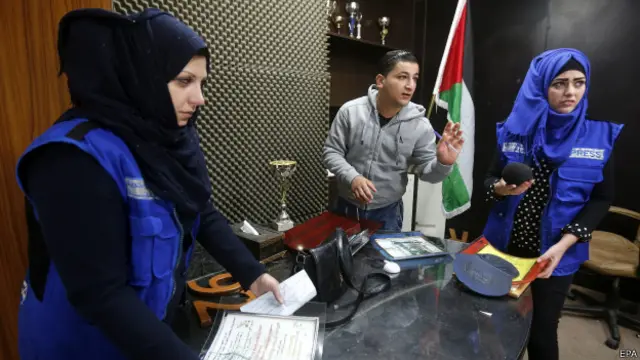 فلسطینی حکومت نے اسرائیل کے اس اقدام کی مذمت کرتے ہوئے اسے بین الاقوامی قوانین کی خلاف ورزی قرار دیا