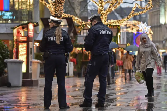 Полиция на рынке в Эссене 