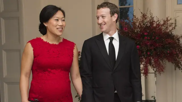 Mark Zukerberg và vợ Priscilla Chan trong buổi ăn tối với ông Obama và Tập Cận Bình