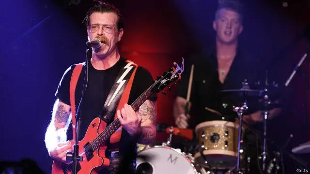 Menurut Hughes, sebagian besar penggemar grup bandnya -yang berada di dalam gedung konser itu- tewas karena mereka tidak mau meninggalkan teman-teman mereka, dan menempatkan diri di depannya.