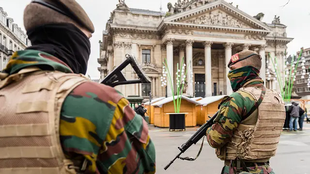 لا تزال السلطات تبحث عن صلاح عبد السلام المشتبه به في هجمات باريس