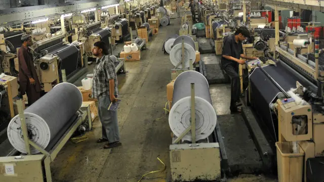 اسٹیٹ بینک کے مطابق آئندہ مالی سال کے دوران بھی بڑی صنعتوں میں ترقی کا رجحان جاری رہے گا