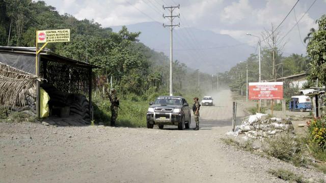Las fuerzas antidrogas de Perú realizan constantes operativos para frenar el tráfico de los mochileros. 
