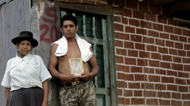 Los familiares de Alain León nunca supieron bien cómo murió. 