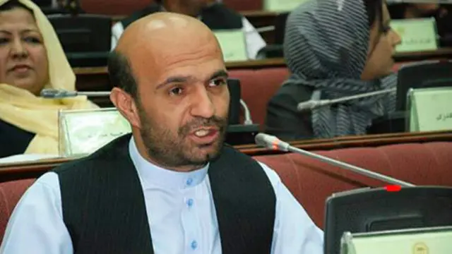 آقای قدیر در روزهای اخیر به چهره خبرساز تبدیل شده است