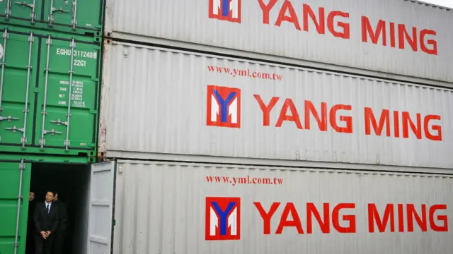 台北港货柜码头。