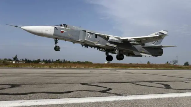 Rusiya Müdafiə Nazirliyi Su-24 təyyarəsinin vurulduğunu təsdiqləyib. 