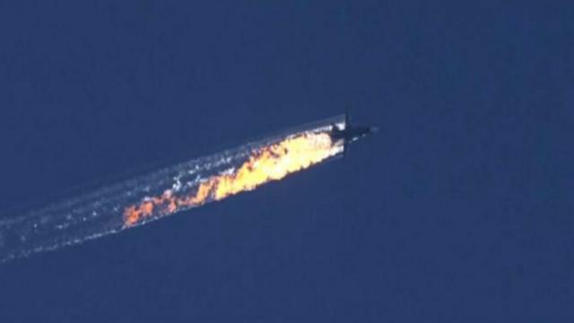 En lo único en que coinciden turcos y rusos es que el avión cayó en Siria.