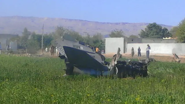 سکواڈرن لیڈر ثاقب عباسی اور فلائٹ آفیسر مریم مختیار کا تباہ شدہ جہاز