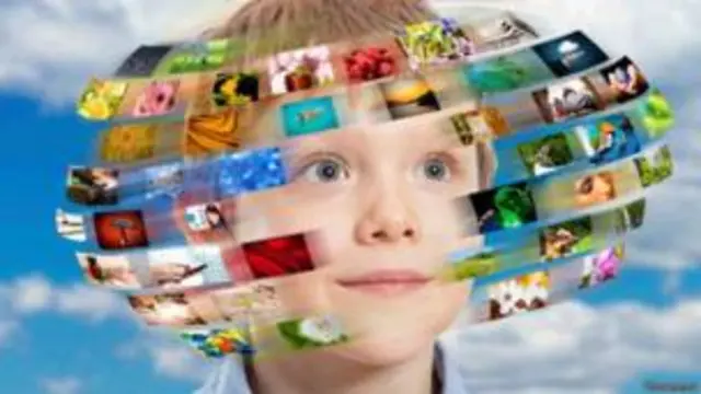 Expertos dicen que los padres tienen que apreciar la forma sofisticada como los niños usan la tecnología.