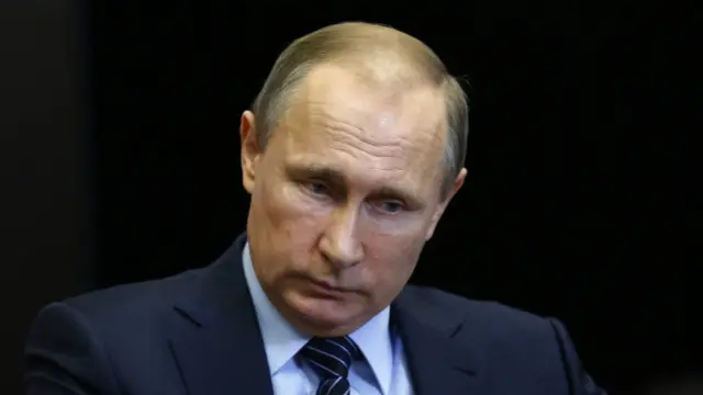 Tổng thống Putin nói bắn hạ chiếc phi cơ là một cú “đâm dao sau lưng”