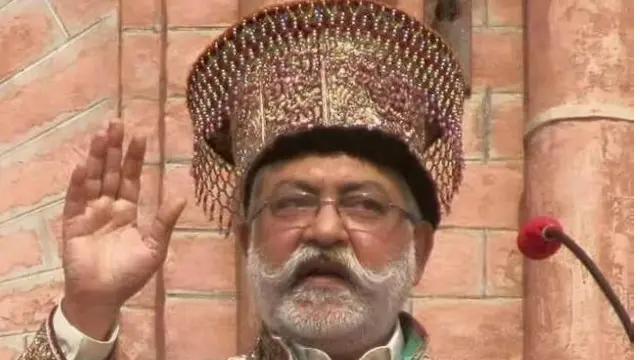 اب فنکشنل لیگ کی کمان پیر صبغت اللہ کے ہاتھ میں ہے