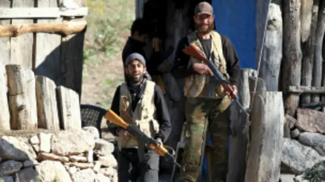 Milicianos turcomanos