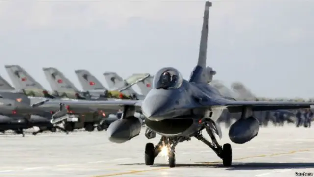 Fueron cazas F-16 de Turquía, como estos de la imagen, los que los abatieron.