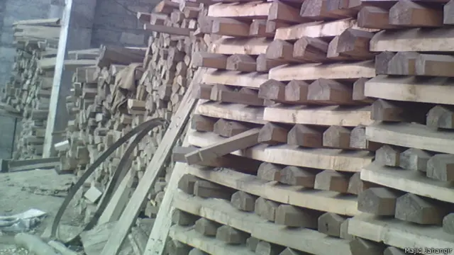 कश्मीर, बैट उद्योग