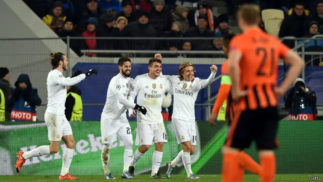 الريال تقدم بأربع أهداف قبل أن ينتفض أصحاب الأرض بثلاثية