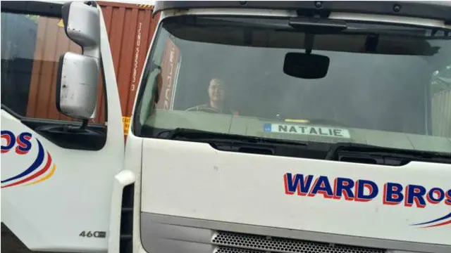 بریتانیا کې بار وړونکو لویو ګاډو کې د ښځینه ډرېورانو شمېر یو اشاریه دوه دی او نژدې ټوله اروپا کې همدا حال دی