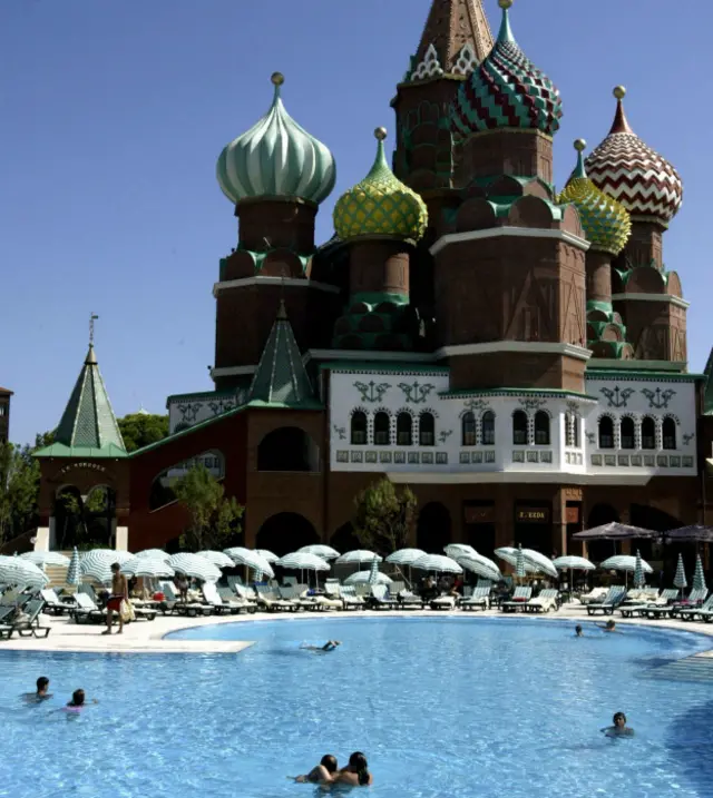 Türkiyənin sahil kurortlarını Rusiyadan olan turistlərsiz təsəvvür etmək çətindir