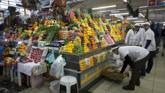Rusya, Türk malı ürünlerin ithalatına da sınırlandırma getirdi.