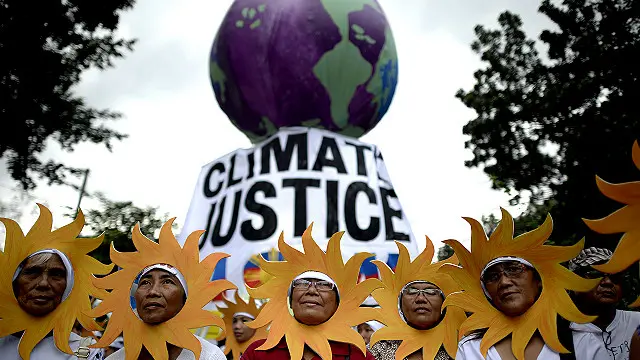 نشطاء يطالبون بالعدالة البيئية أثناء مسيرة في الفلبين