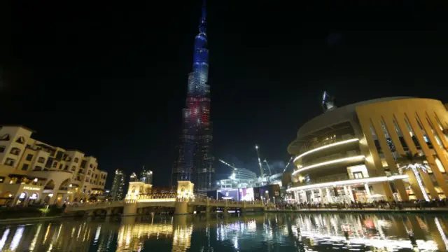 "Бурдж-Халифа" 