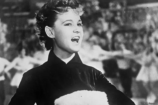 "Карнавальная ночь"