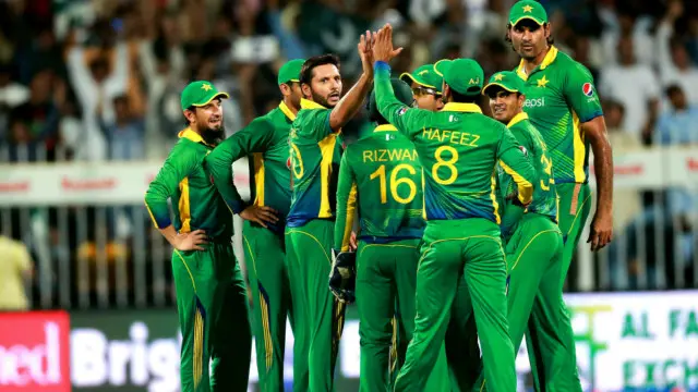 شاہد آفریدی کے پاس سپن بولنگ کے آپشنز بہت ہی محدود تھے