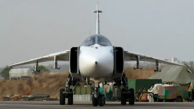 روسیه از پایان سپتامبر حملات هوایی به مواضع شورشیان از جمله داعش را شروع کرد