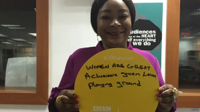 Lydia Samson na cikin fitattun mata 'yan jarida a gidan talabijin na Najeriya, NTA. Tana taka muhimmiyar rawa wajen ganin mata sun yi zarra a fannonin rayuwa daban-daban.