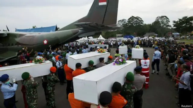 एयर एशिया विमान हादसा