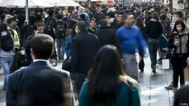 La sociedad chilena es de las más progresistas de Latinoamérica en ciertas materias.