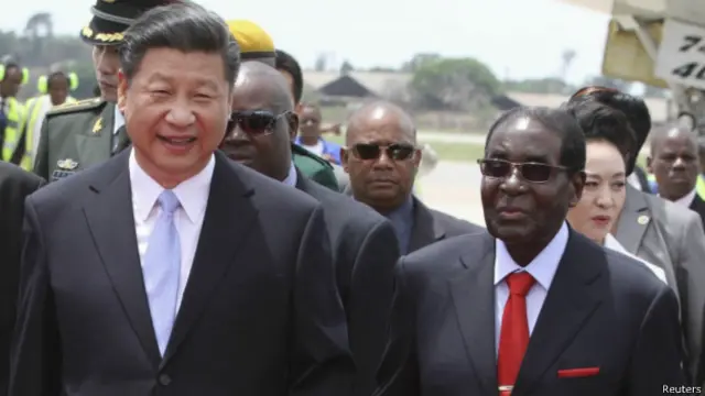 中国国家主席习近平2015年12月访问津巴布韦