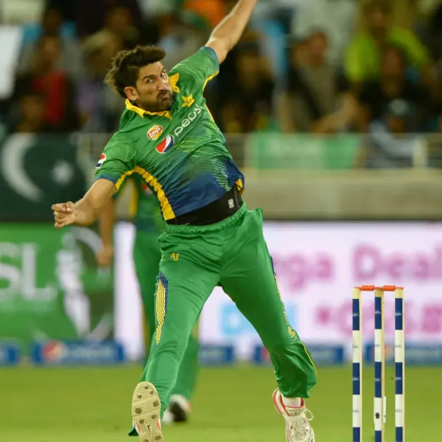 سہیل تنویر نے رواں برس آٹھ ٹی 20 میچوں میں ہر اوور میں اوسطاً 7.7 رنز دیے ہیں