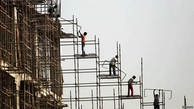 बुनियादी संरचनाएं