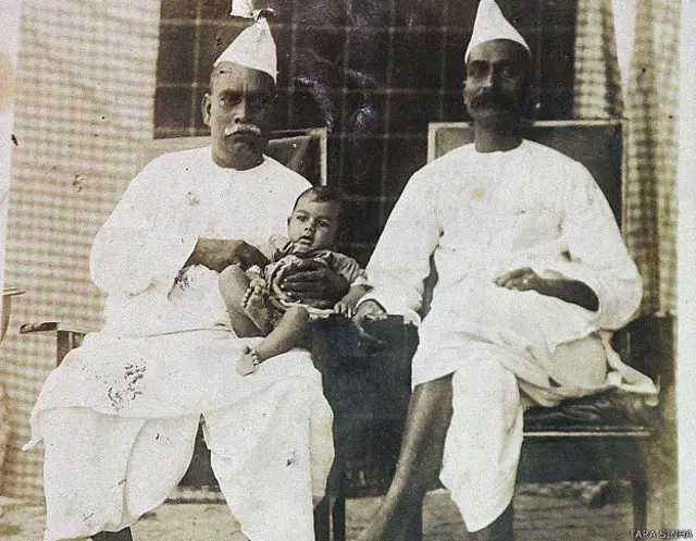 अपने भाई महेंद्र प्रसाद के साथ डॉ राजेंद्र प्रसाद 